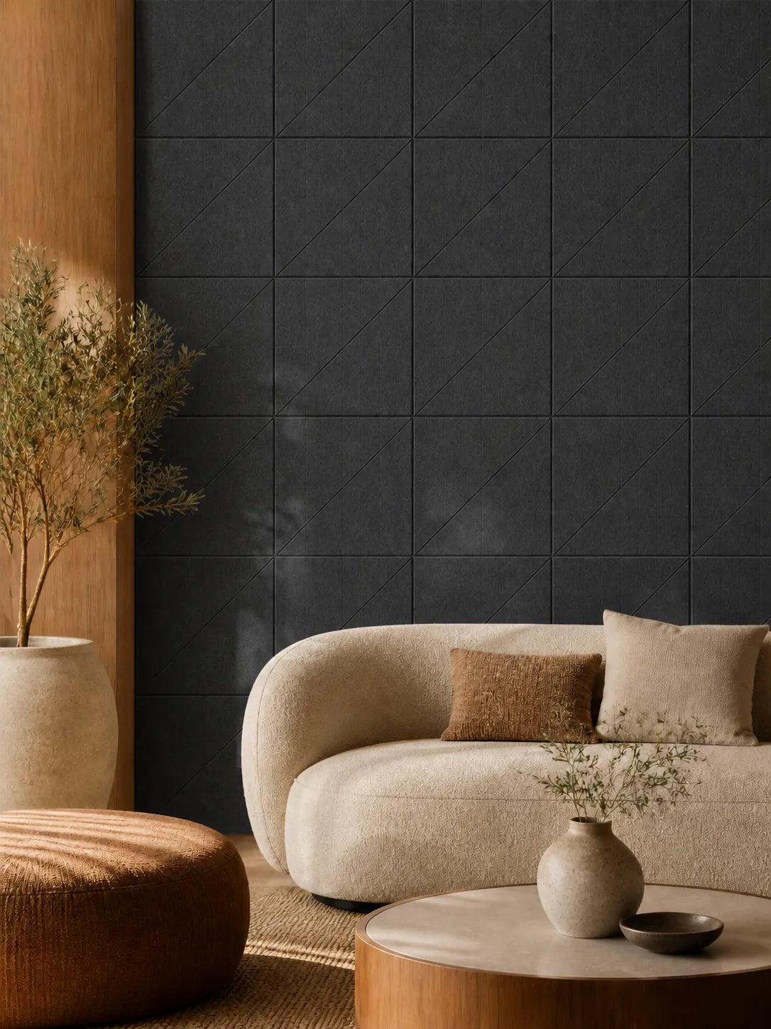 Panneau mural en feutre PET – Motif Tilt couleur Noir dans un intérieur contemporain Image